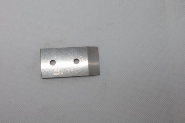 JIUHENG JM| Two - Hole Industrial Cutter Blade for Cutting Operations - Image 4